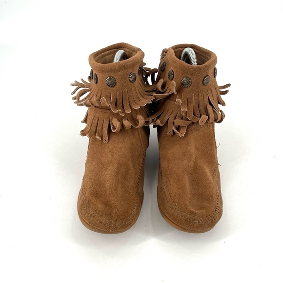 MINNETONKA Western Double Fringe Suede Taupe Brown Side Zip Ankle Bootie Boot - Picture 5 of 8
